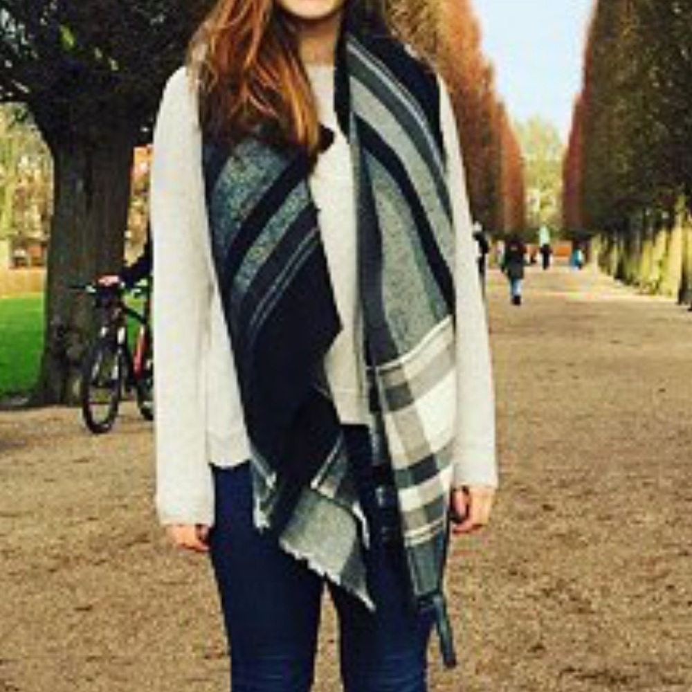 Zara Plaid Blanket Scarf
